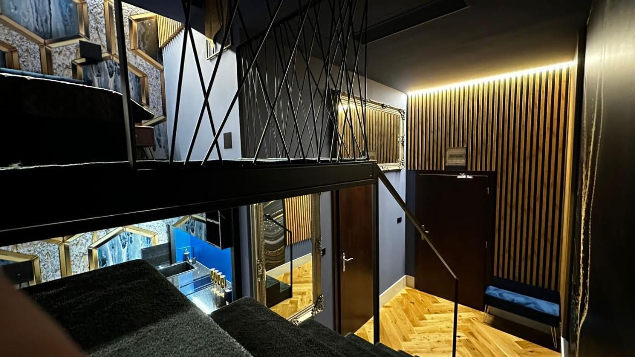 Lux 114 Apartment Košice Buitenkant foto